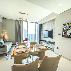 Apartment By Latinem Luxury 2br Cv B2513 Near Burj Khalifa, Dubai