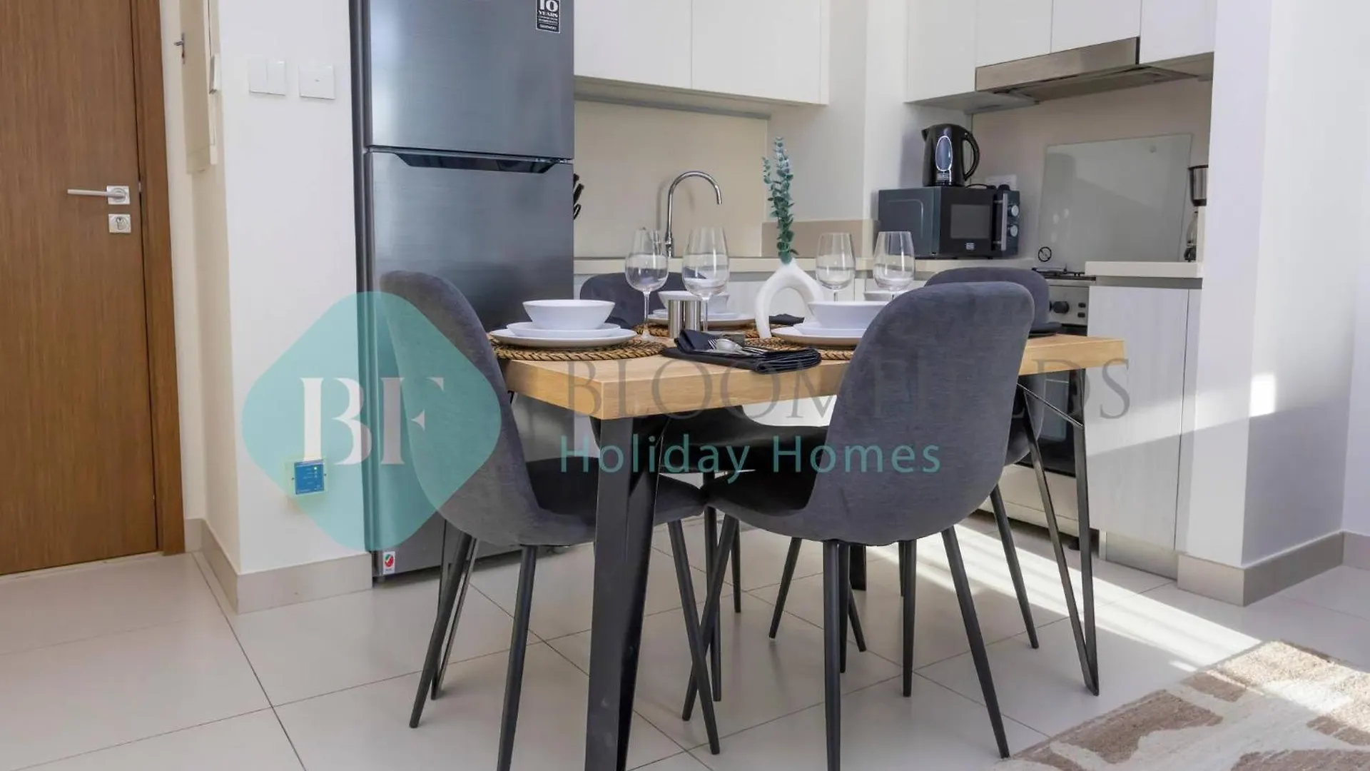 Bloomfields Classic 1Bedroom In Park Point Dubai Apartment